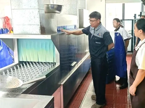 Ticari bir bulaşık makinesine sahip olmak neden iyi bir fikirdir?